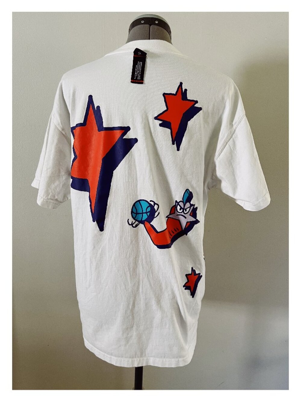 Nike Exploration Div Vol.1 Series Sz S Basketball Tee White Graphic Tee